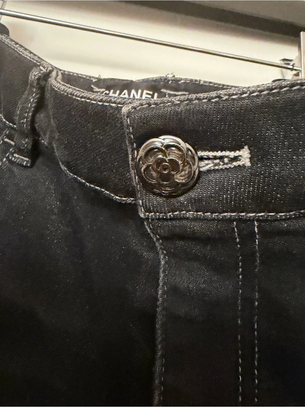Chanel Black Women's Jeans with Lace Hem size 0 / 34 REVIEW DESCRIPTION!